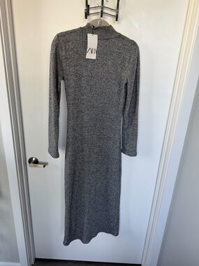 ZARA Heather Gray Long-Sleeve Knit Midi Dress